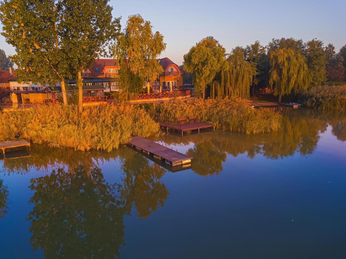 Martoni Resort & Restaurant Szigetszentmárton المظهر الخارجي الصورة