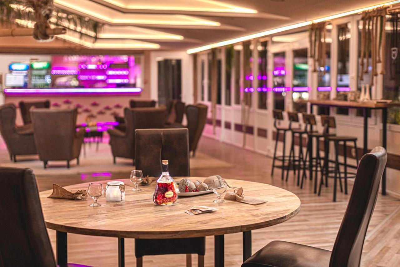 Martoni Resort & Restaurant Szigetszentmárton المظهر الخارجي الصورة